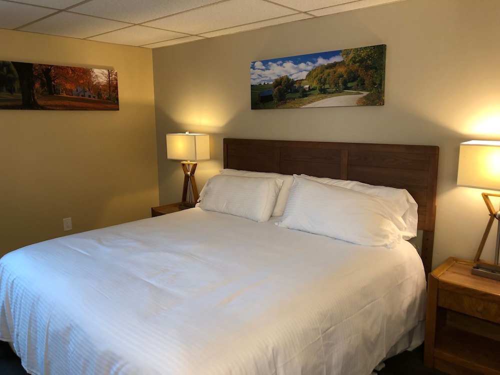 Clear River Inn