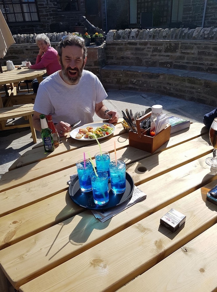Murray Arms Hotel