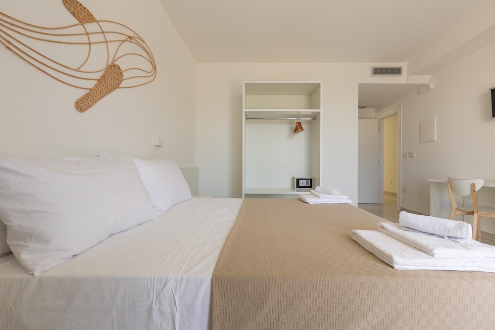 2398 Sdmr - Monolocale 2 Vista Mare view 3