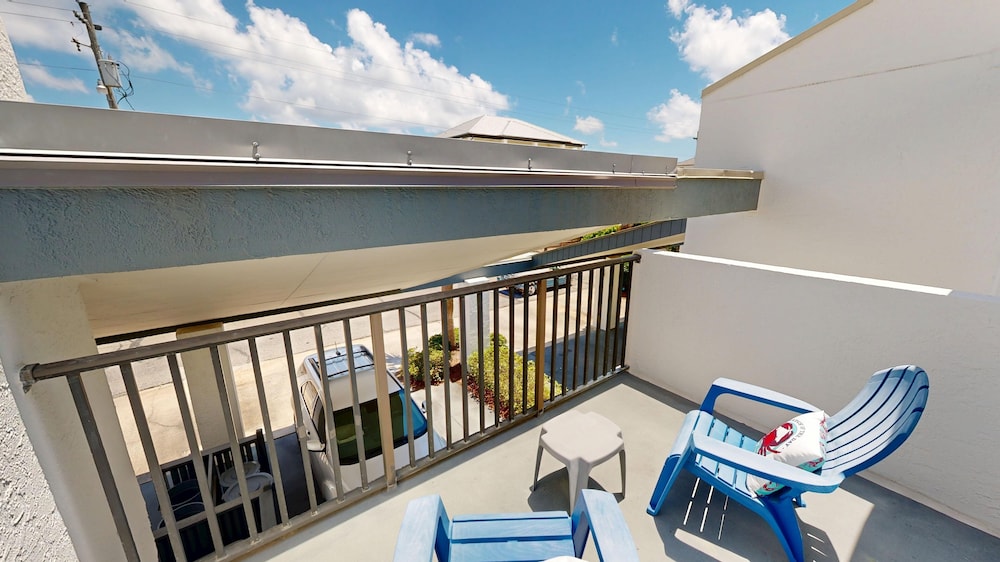 Mainsail T/h #3 2 Bedroom Townhouse