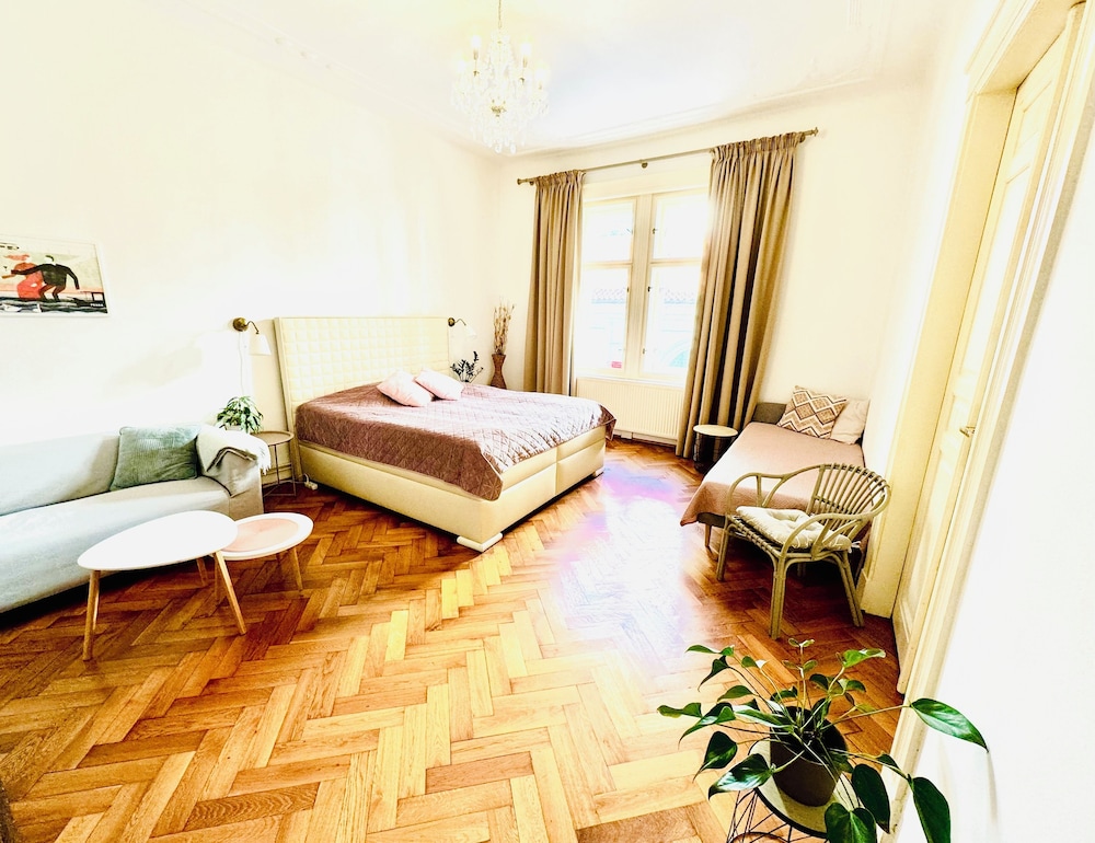 Apartments by Jacob