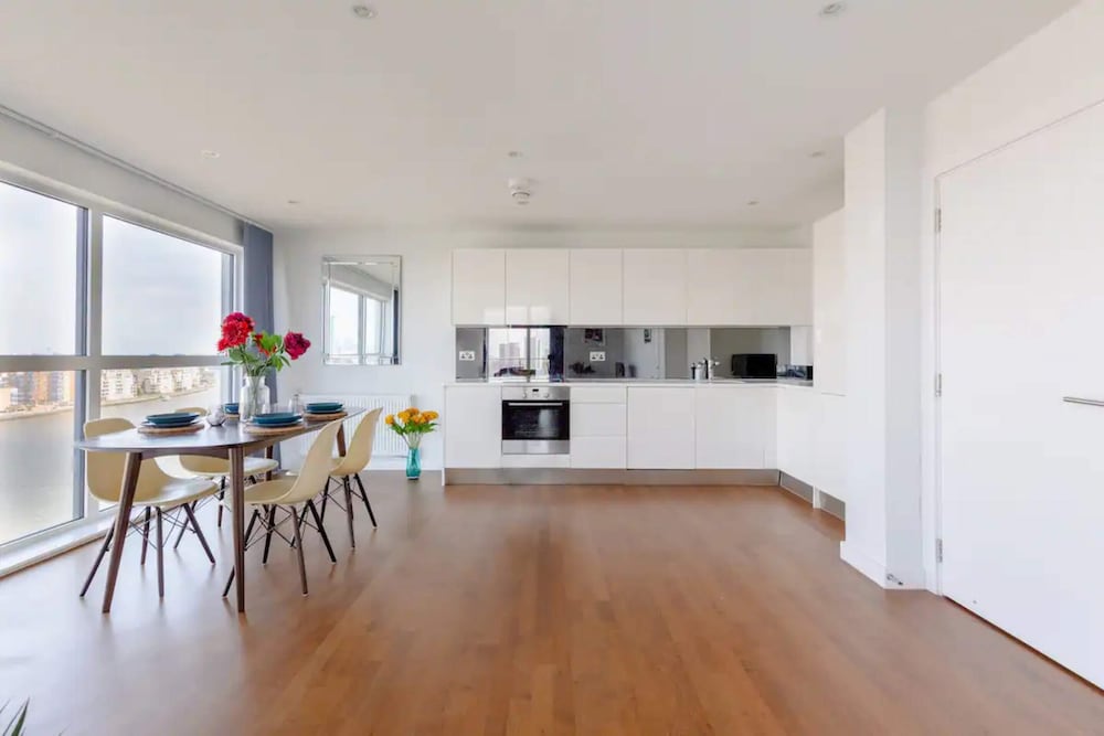 2BD Flat Overlooking the River Thames! - Greenwich