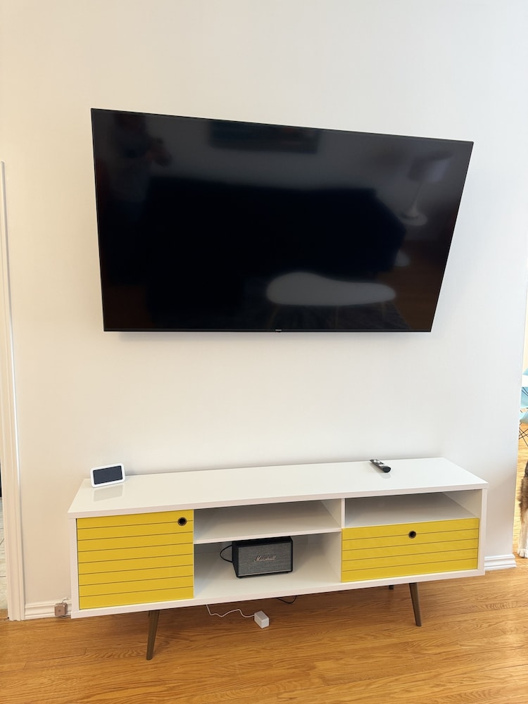 Hojo House Winnipeg - Image 4