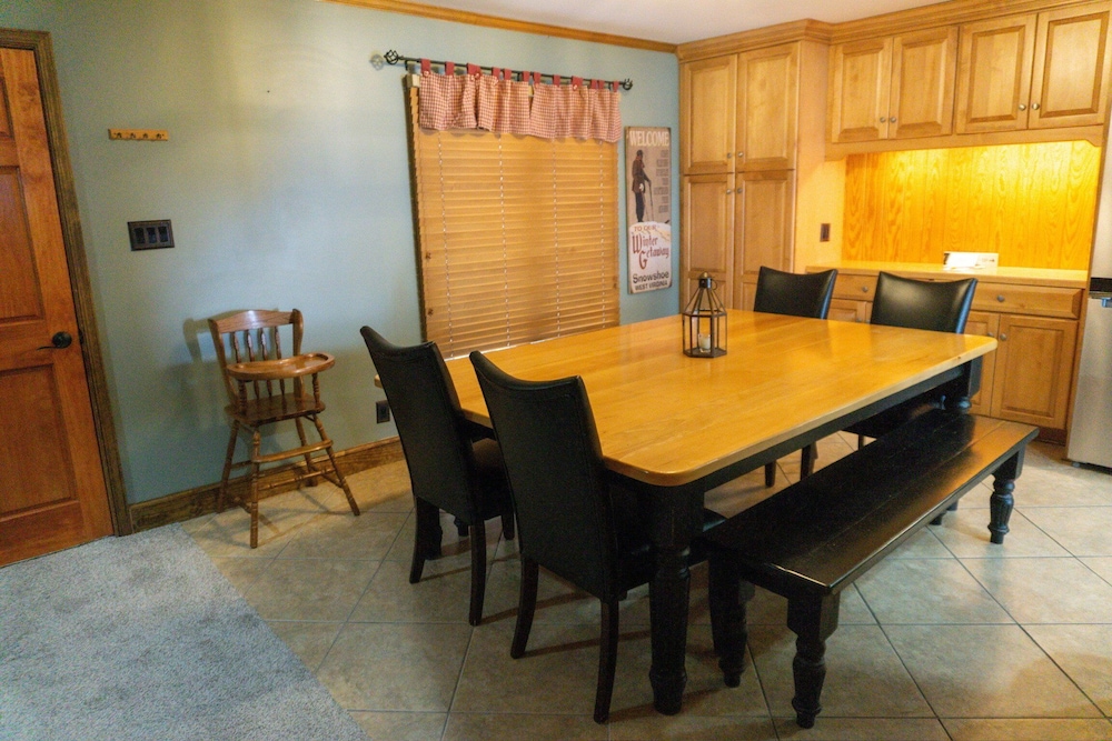 Stemwinder #8:3 Bedroom/3.5 Bath Slopeside