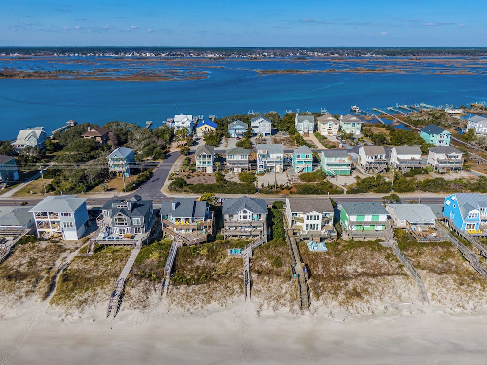 Carrle/Trachtman by Topsail Realty