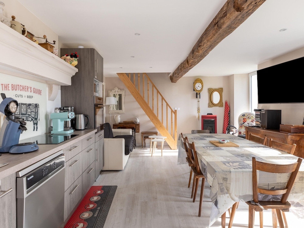 Charming Home in Molesme