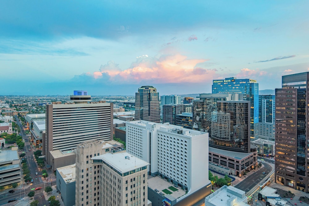 ROVE LIVING/KL - 44 Monroe