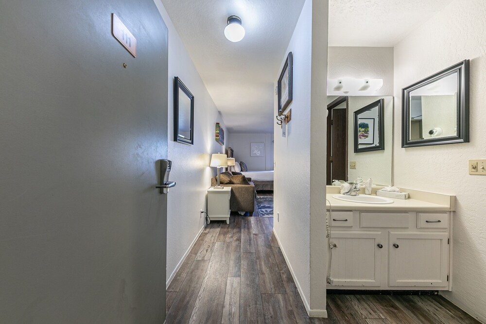111 Bldg B Condo