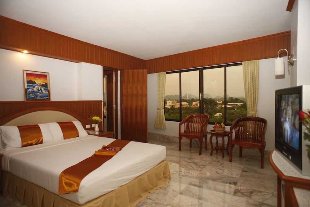 Boonsiam Hotel