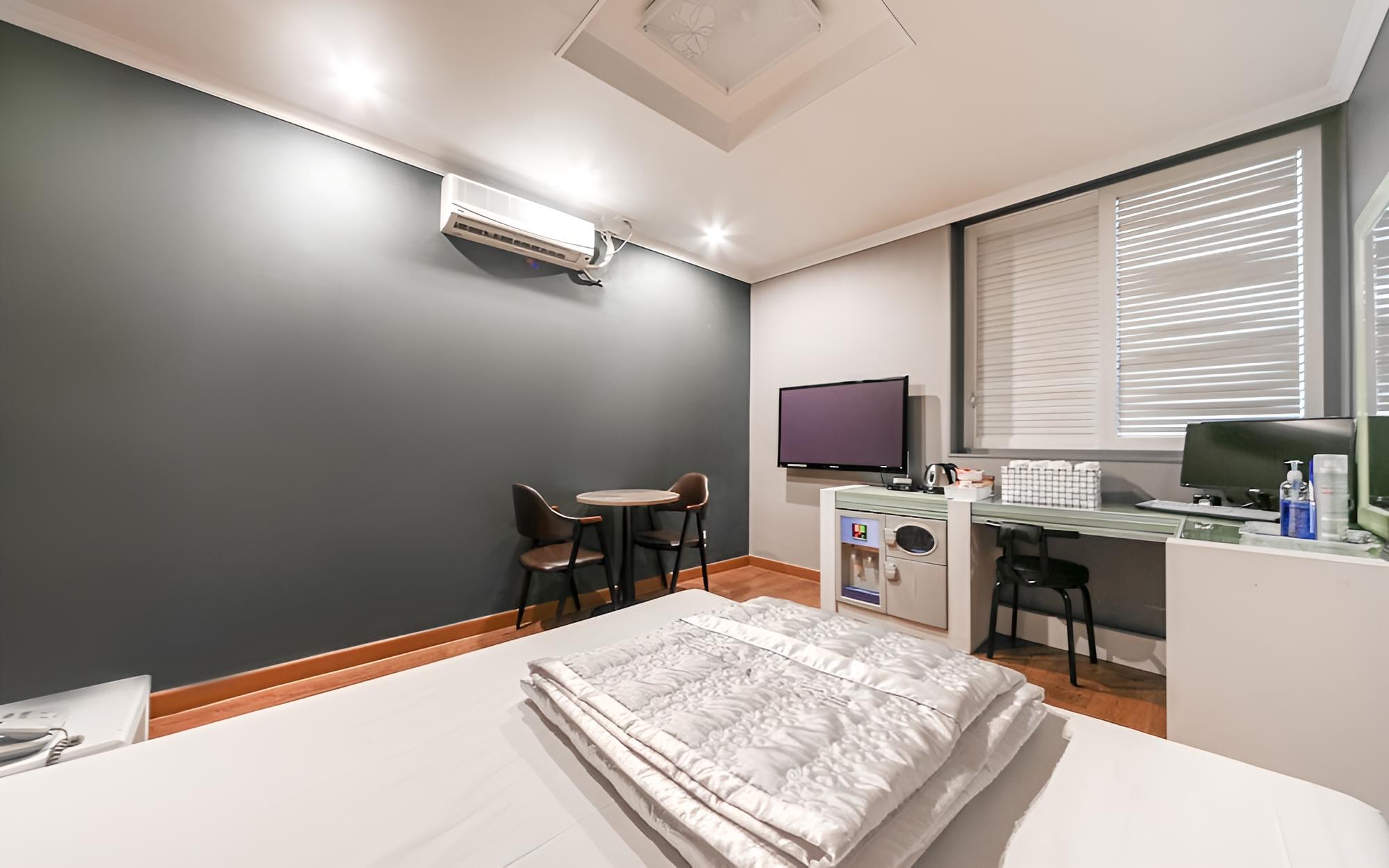 Gumi Geumosan Motel view 3