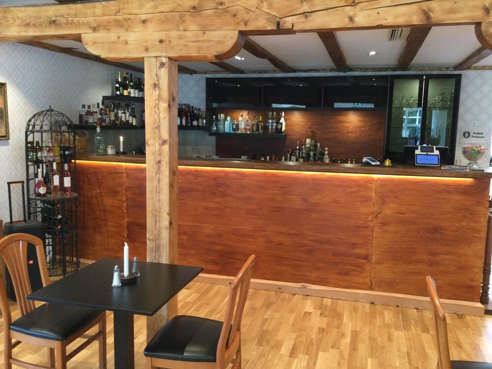 Hensbacka Hotell