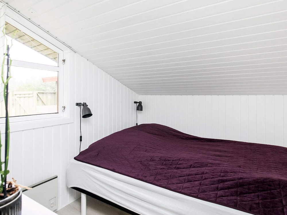 6 Person Holiday Home in Saltum view 4