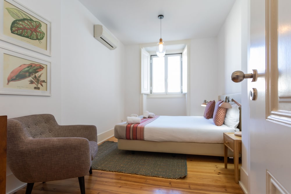 Santa Catarina Apartments by linc