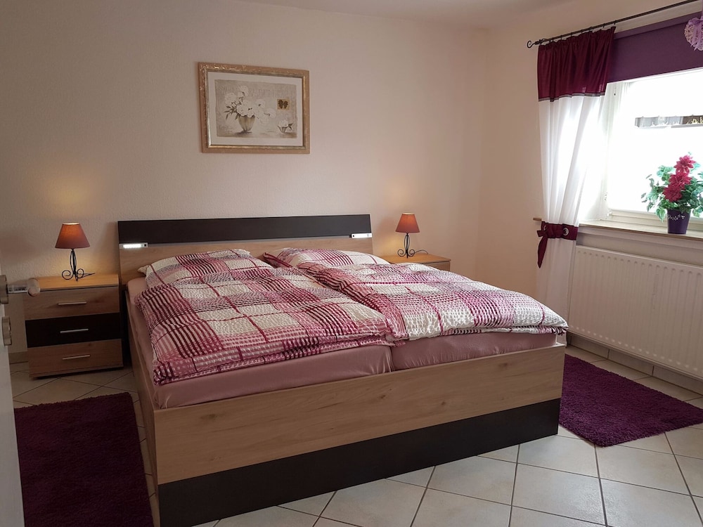Flat Near the ski Area in Medebach view 3
