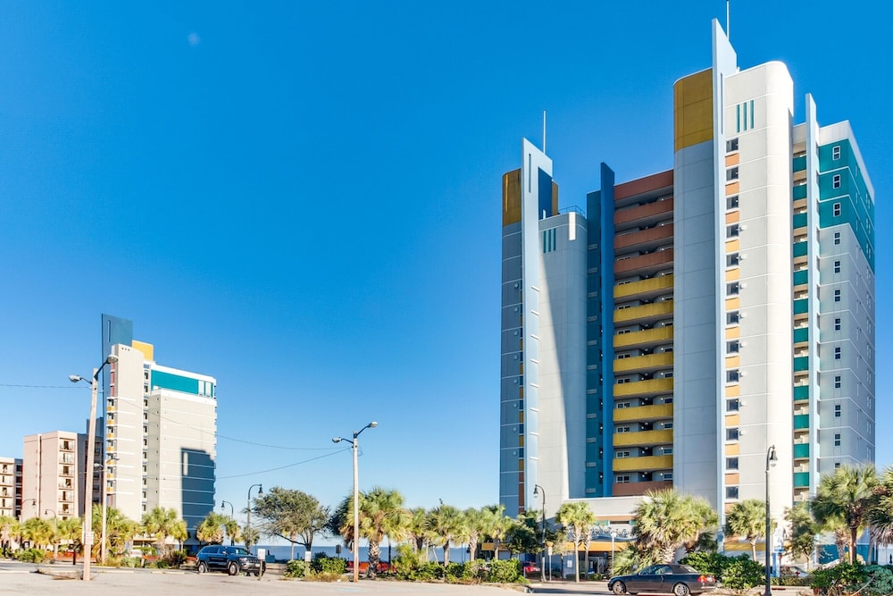 2BR Condo at Atlantica Resort