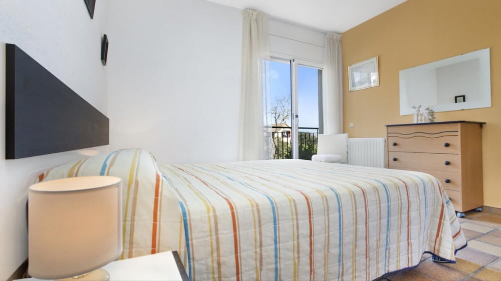 Del Pi in Blanes With 4 Bedrooms and 3 Bathrooms