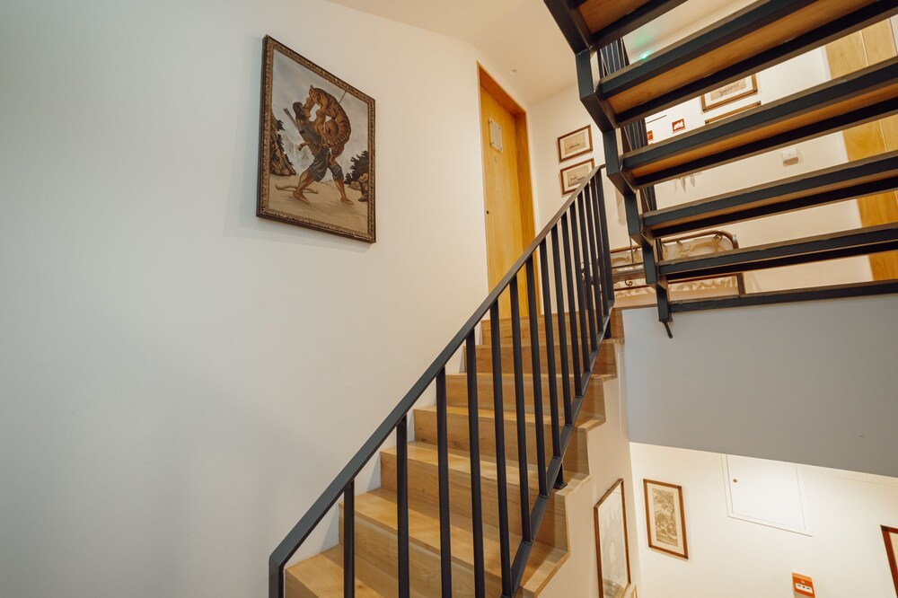 Carmo Residence Porto - S ANA by Vacationy
