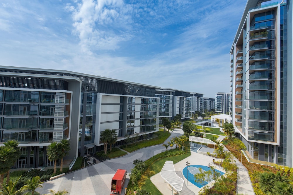 Edens Dubai - Bluewaters 