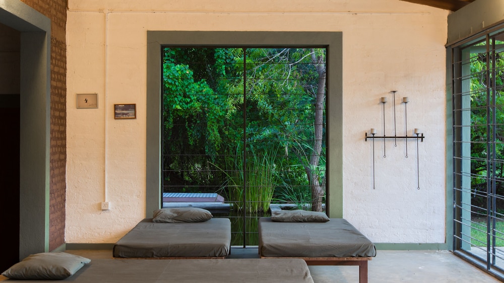 Neem Tree House