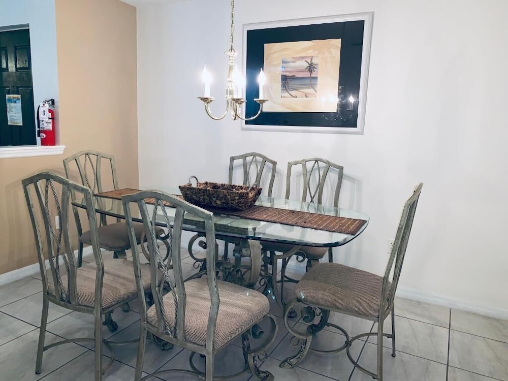 Alamo Vacation Townhomes