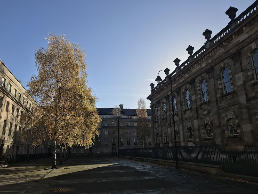St Andrews Square Apartments