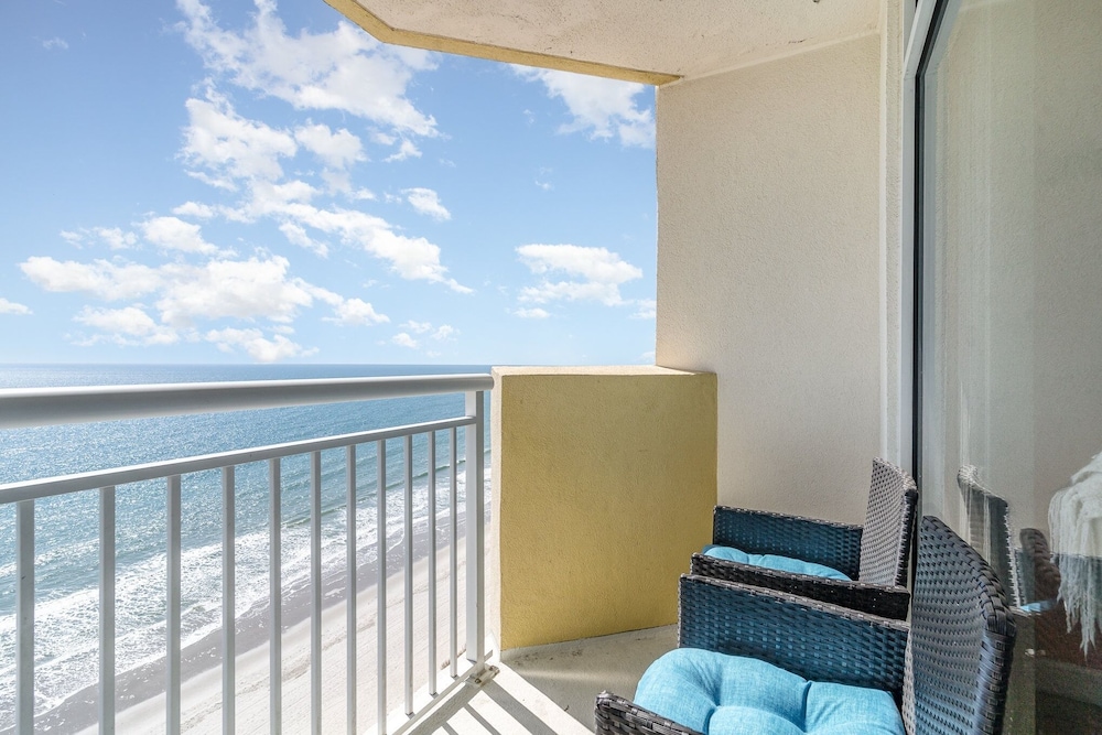Baywatch Resort #1705 3 Bedroom Condo