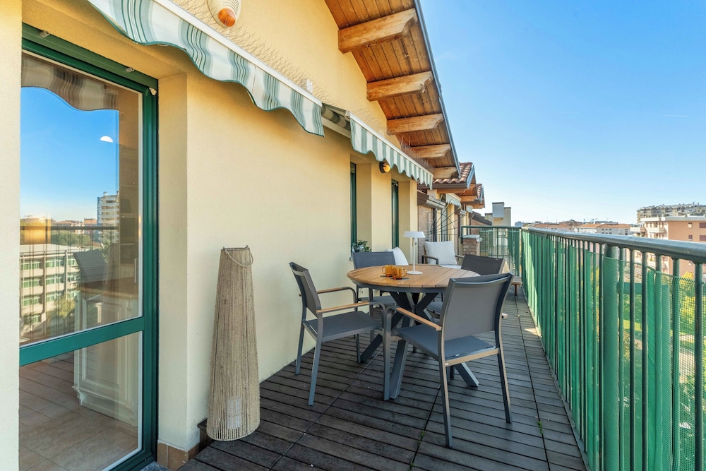 Stylish Penthouse in Sesto San Giovanni