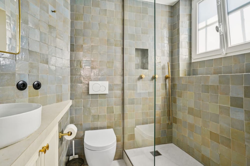 Luxury Studio in Paris - S Vres - Mobility Lease