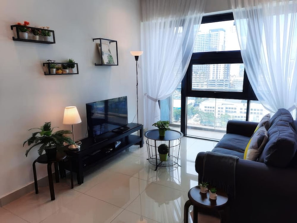 Ciao Pacific 63 Residence Apartments