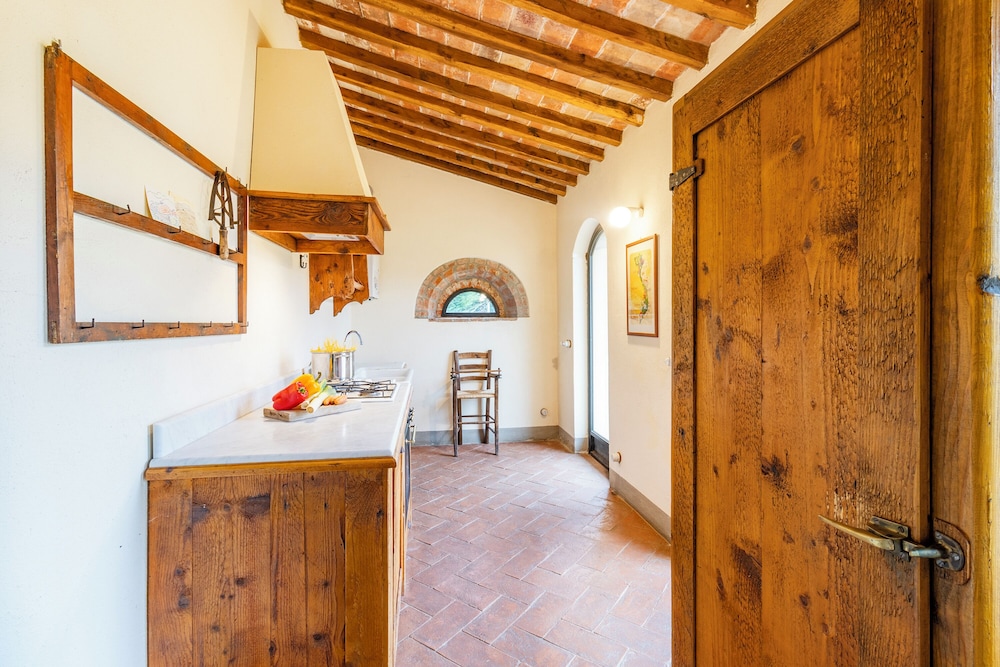Family Tuscany Villa with private pool