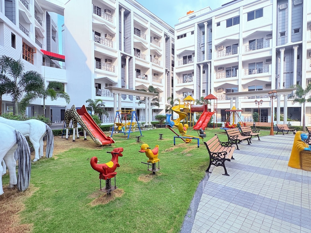 Hotel Jairam Way Bay