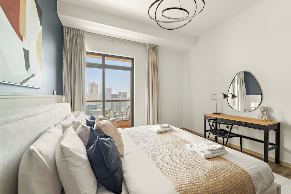 Silkhaus Amwaj 4