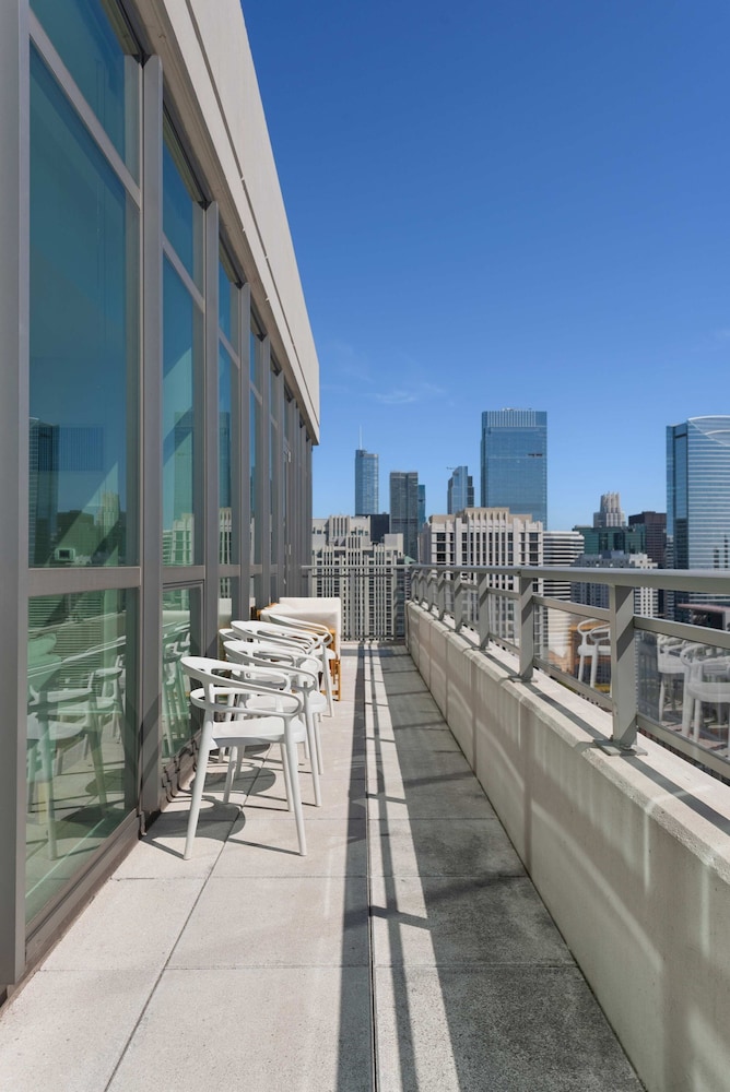 Group Stay 3 Penthouses in the Same Building