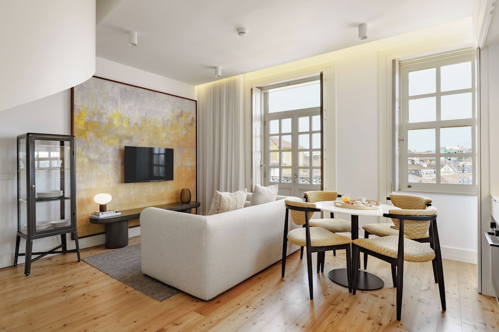 Feel Porto Clérigos Charm Flats