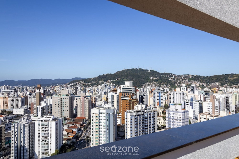TVT - Luxury Studios in the Center of Florianopolis