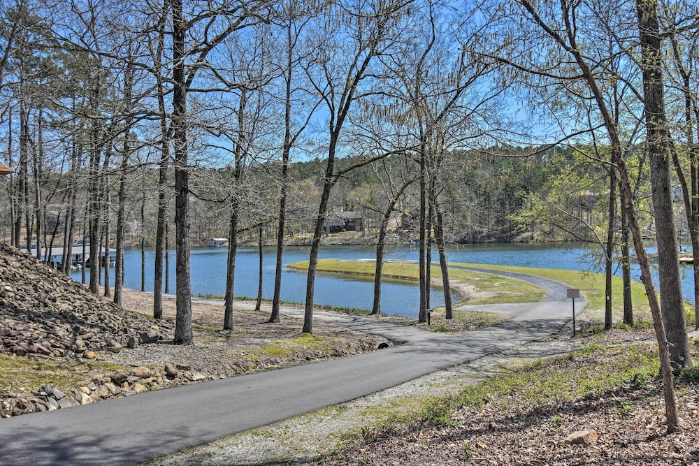 Lake Desoto Townhome: Swim Dock, Pets Welcome!