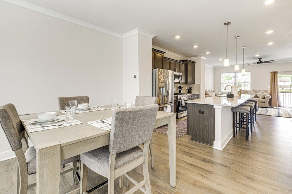 Fenced Yard: Spacious Southern Maryland Townhome!