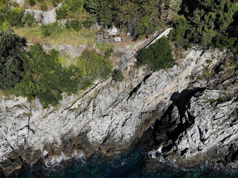 Bella Baia Glamping