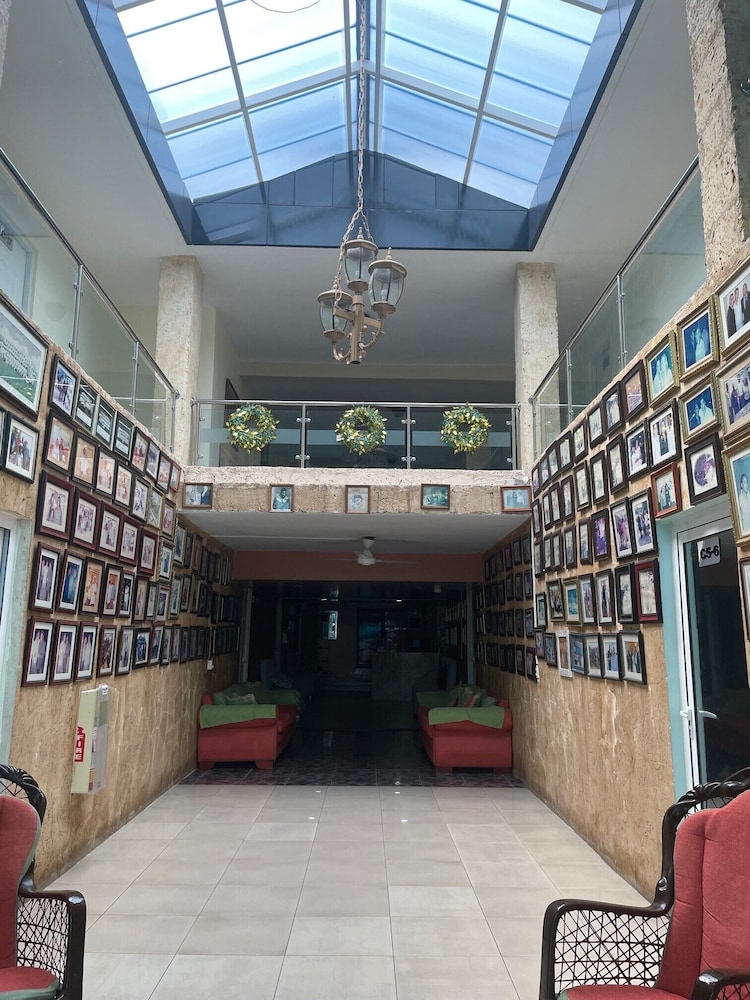 Hotel La Romana Center - Image 1