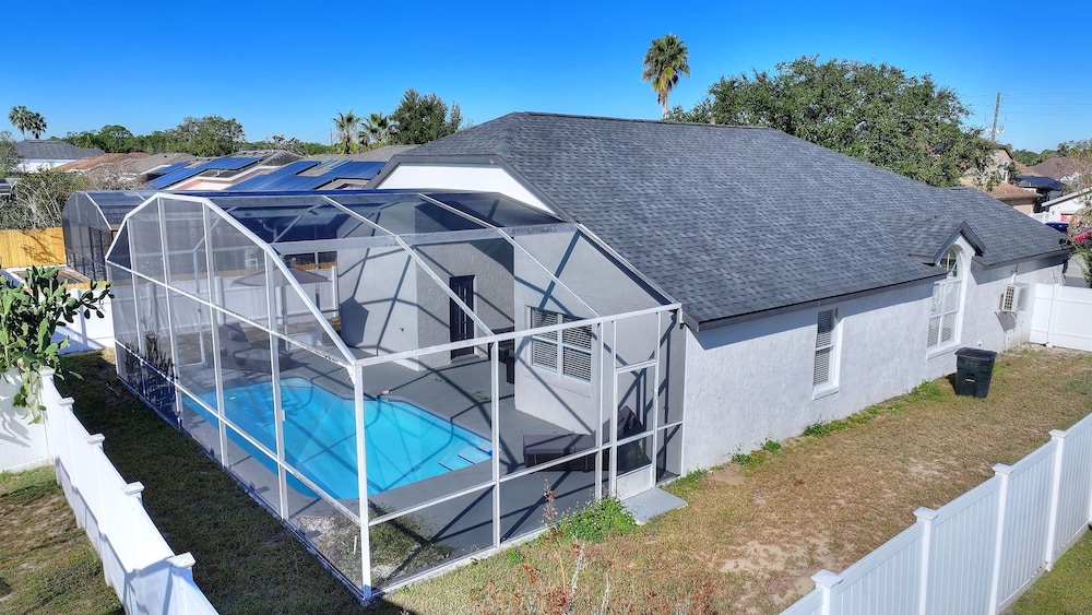 Magical Hideaway At Kissimmee By Shine Villas 4 Bedroom Villa