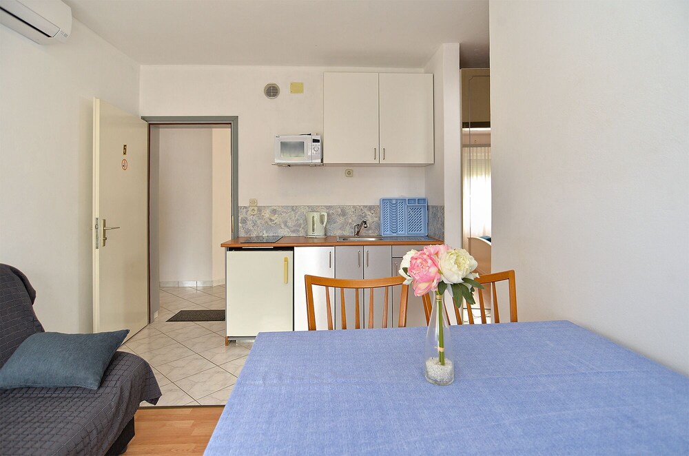 Apartments 2071