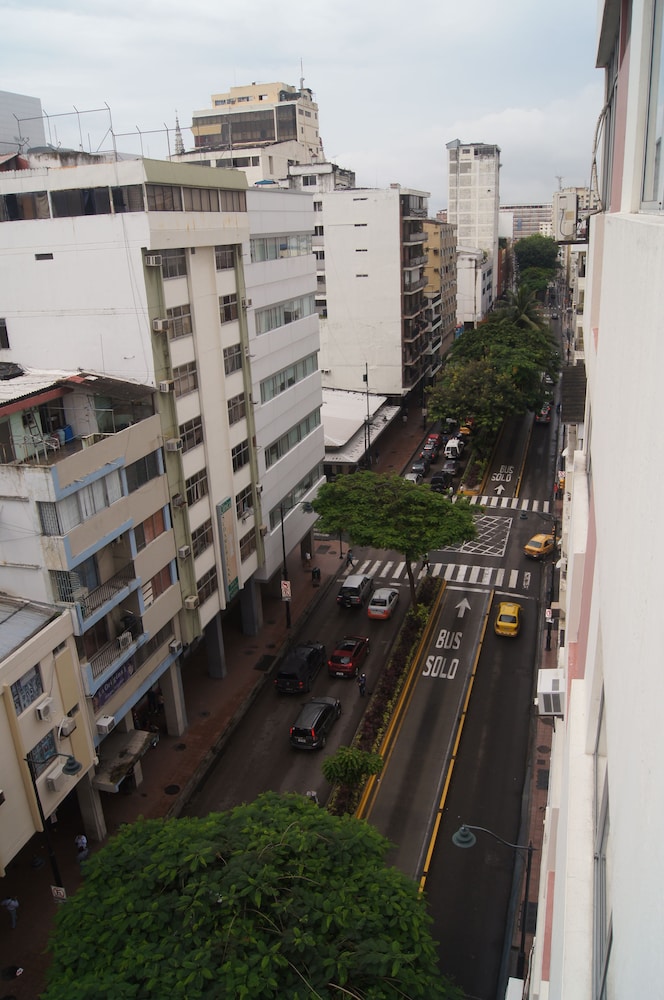 Photo 38