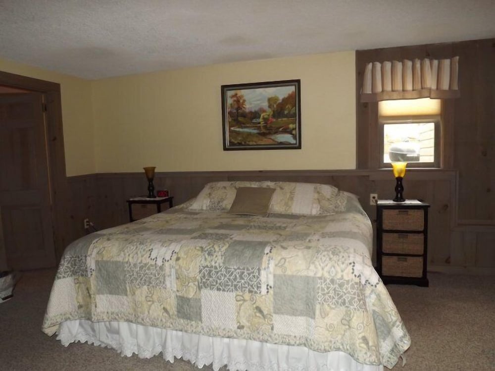 Pressey House Lakeside Bed & Breakfast
