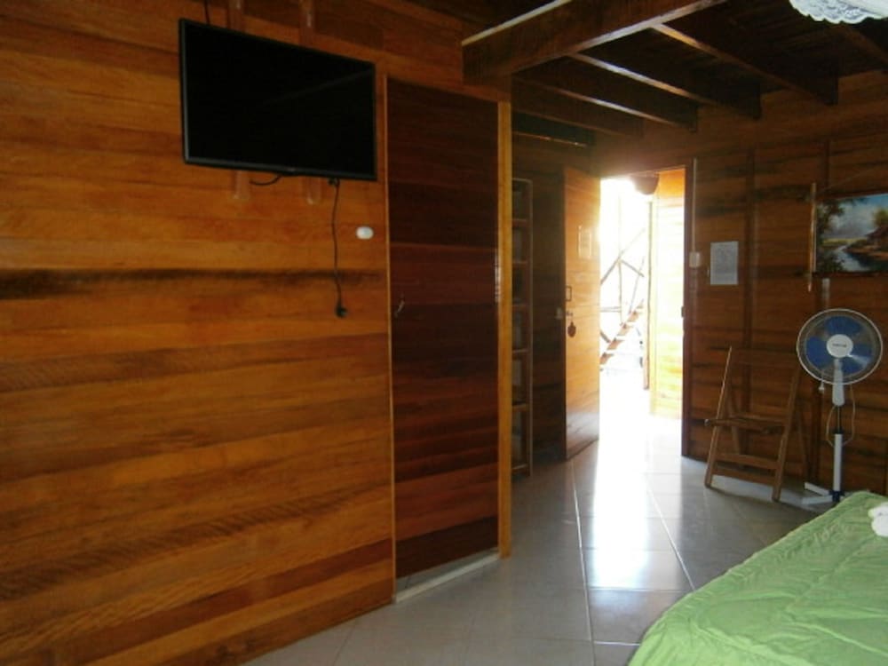 Madera Labrada Lodge