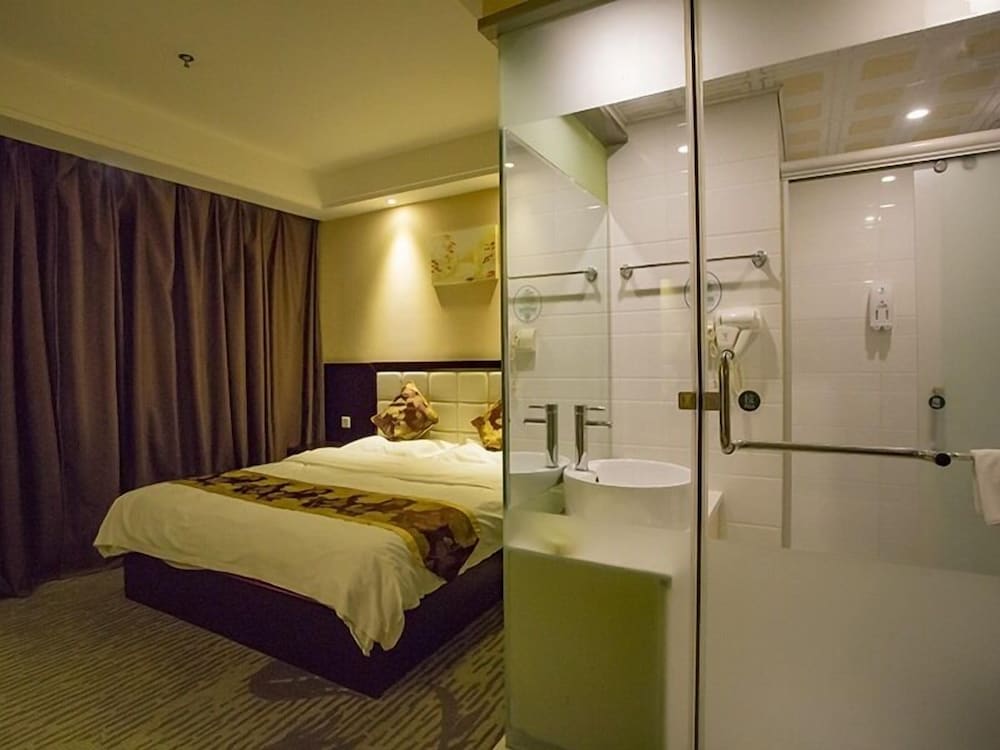 GreenTree Alliance Chuzhou Laian County Development District Jingyi Road Hotel.