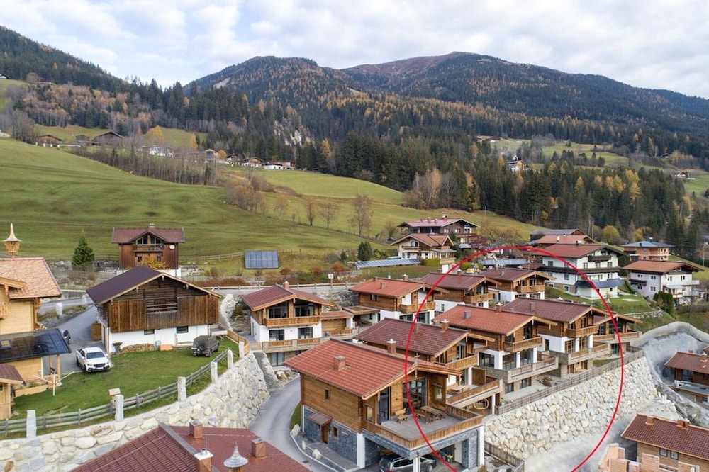 Chalet in Neukirchen Near Ski Arena Wildkogel