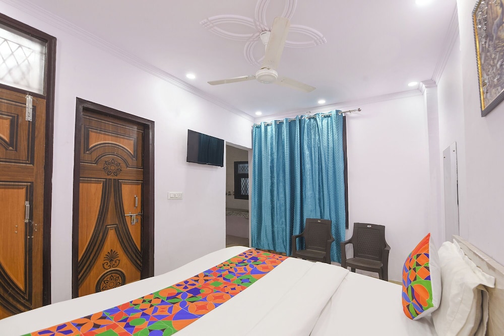 Fabhotel Comfort Home Stay