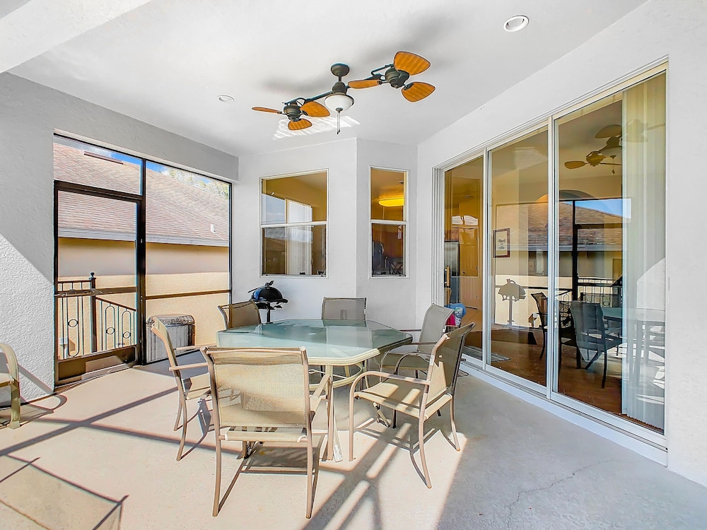 Elegant 5BR Home w Private Pool Spa Near Disney