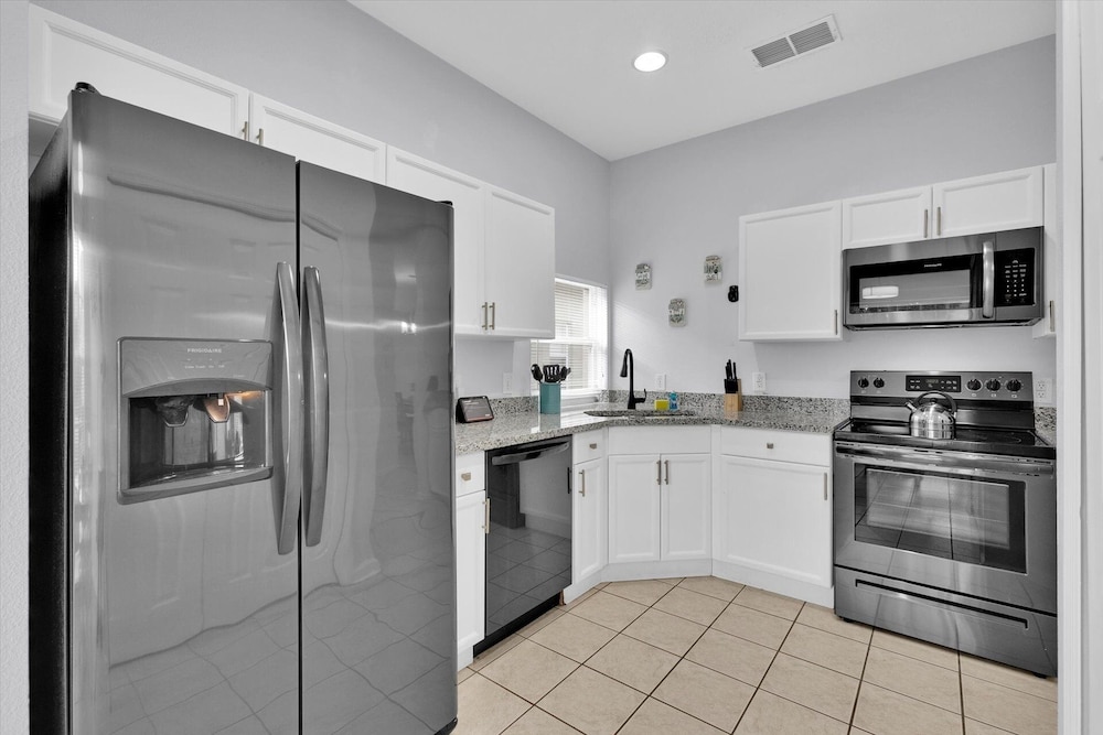 Windsor Palms Resort 4 Bedroom with Game Room 4 Home
