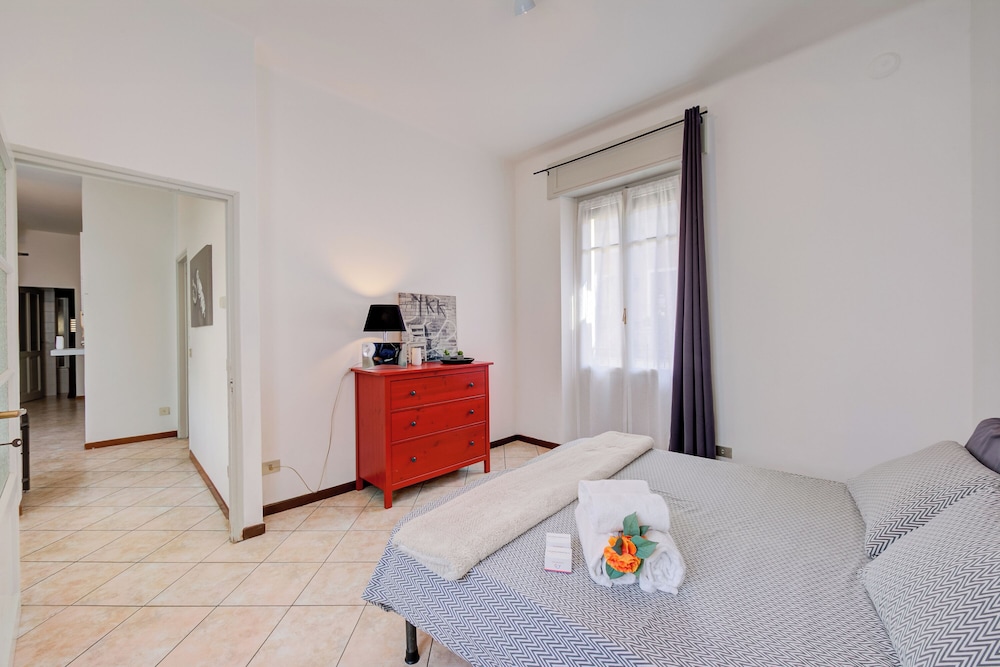 Casa Rachele Stresa Center view 2